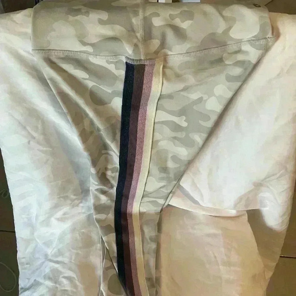 Spiritual Gangster Intent Camo Legging Small - Picture 5 of 11